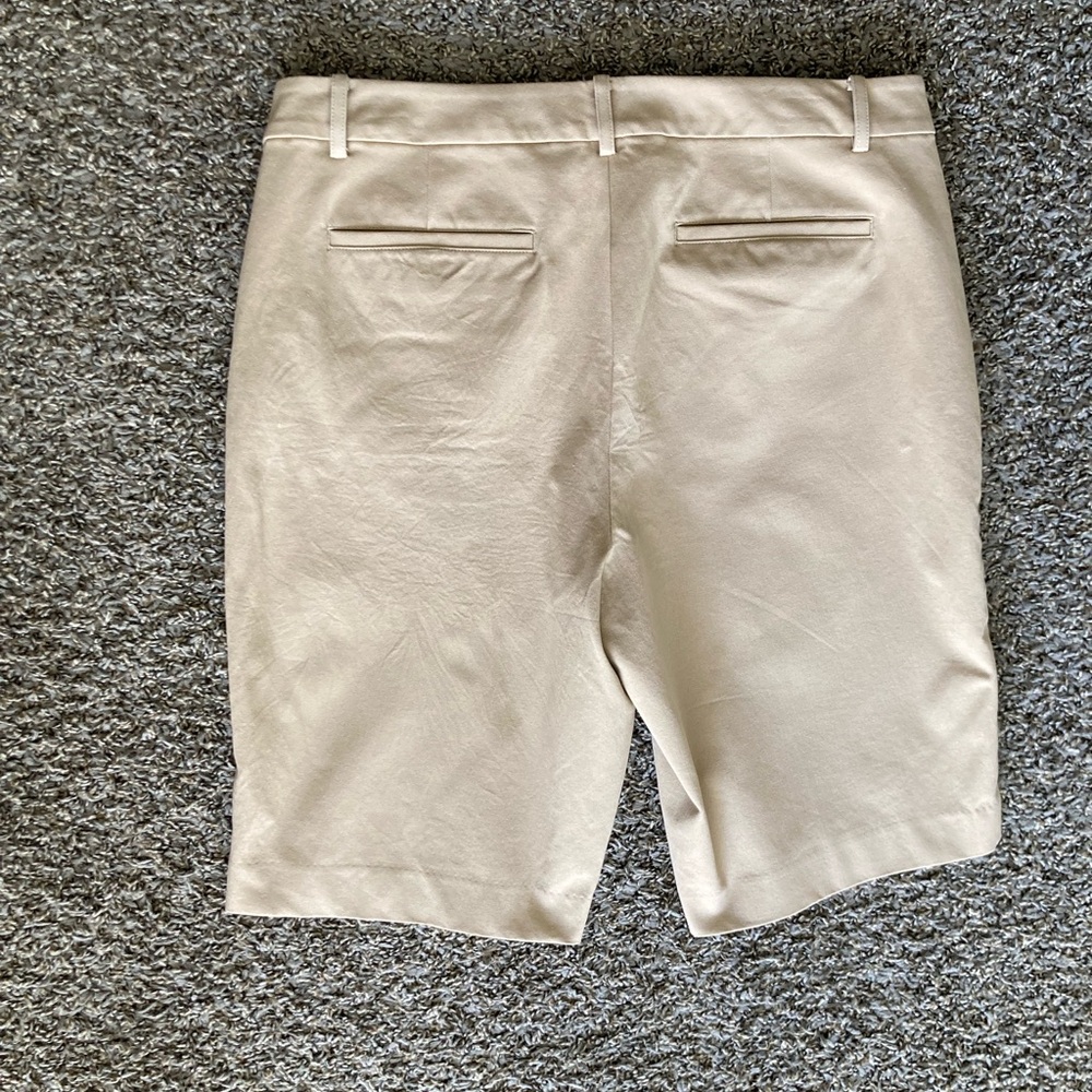 Lauren Ralph Lauren Khaki Bermuda Shorts SIZE L - Picture 8 of 8